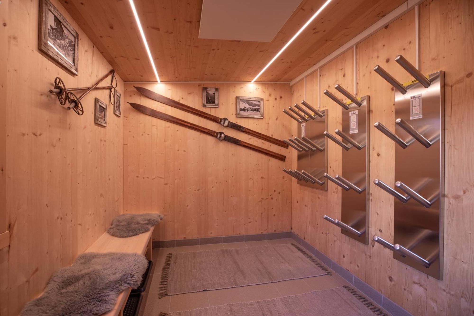 ペットイ・アム・アールベルクHaus St. Bernardアパートメント エクステリア 写真